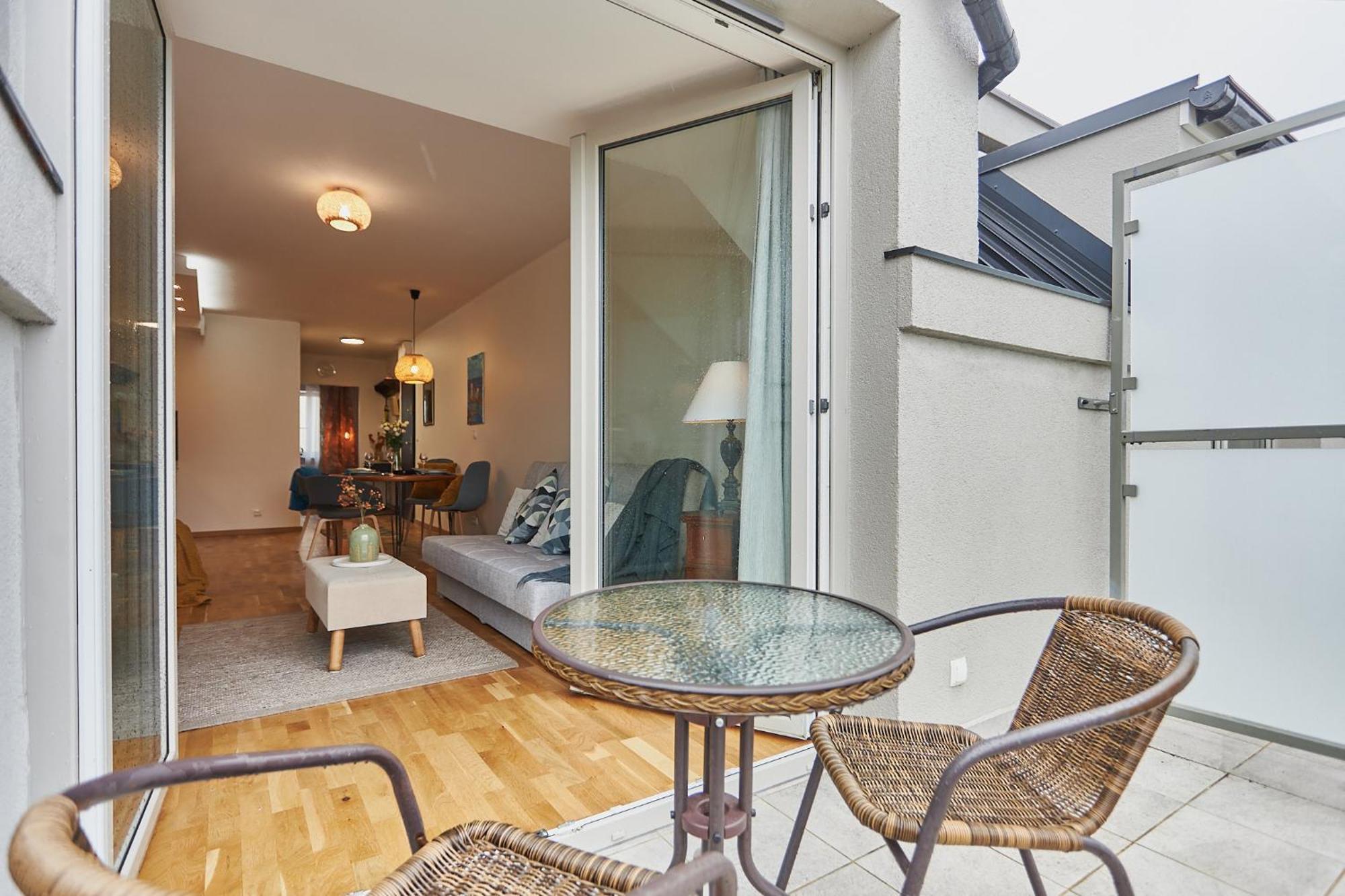 Apartment Golden Hour Apartments- Plac Slowianski 37 *