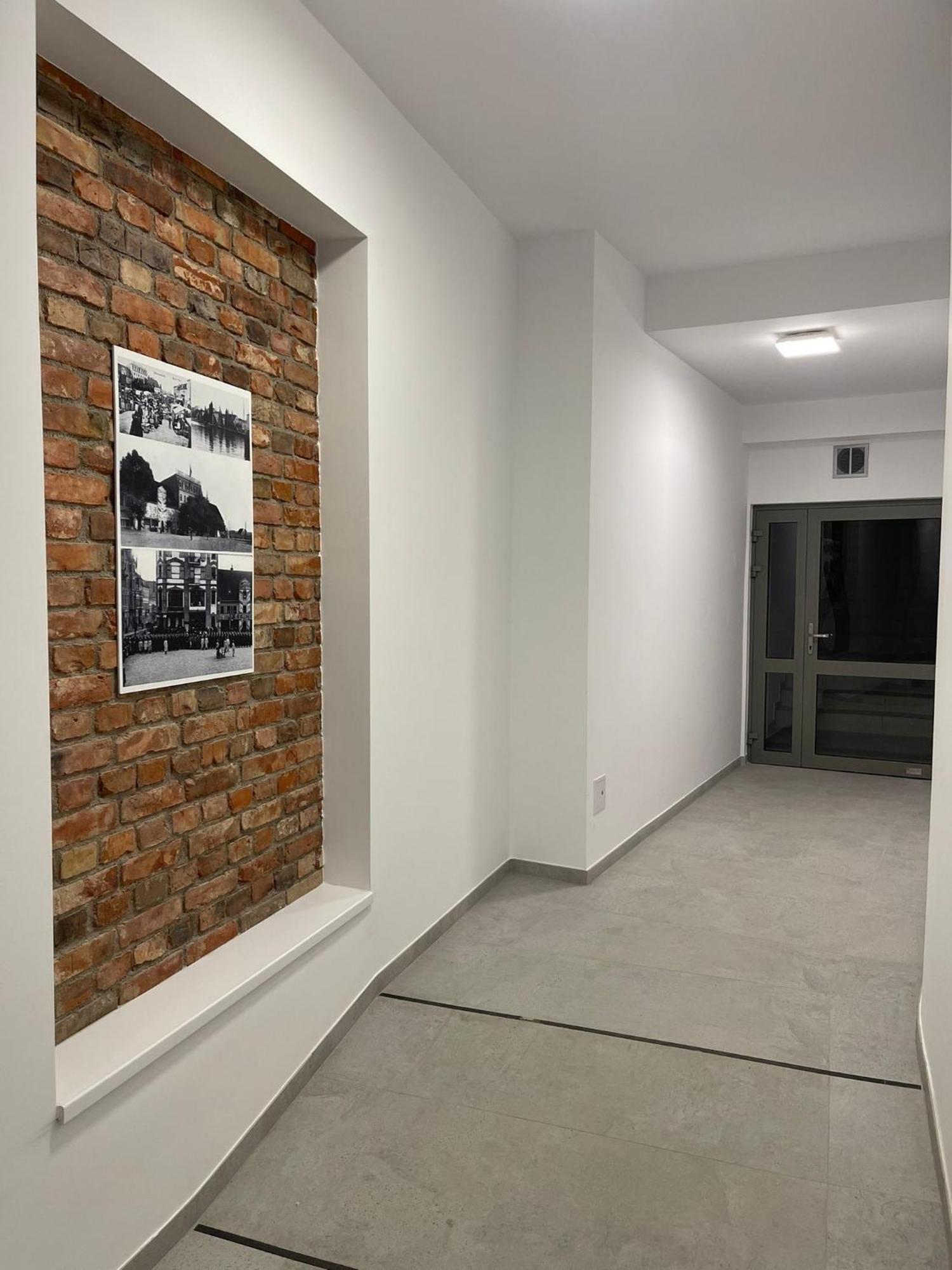 Golden Hour Apartments- Plac Slowianski 37