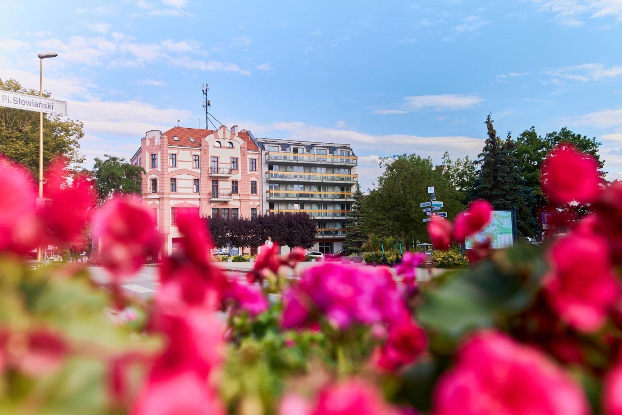 Golden Hour Apartments- Plac Slowianski 37